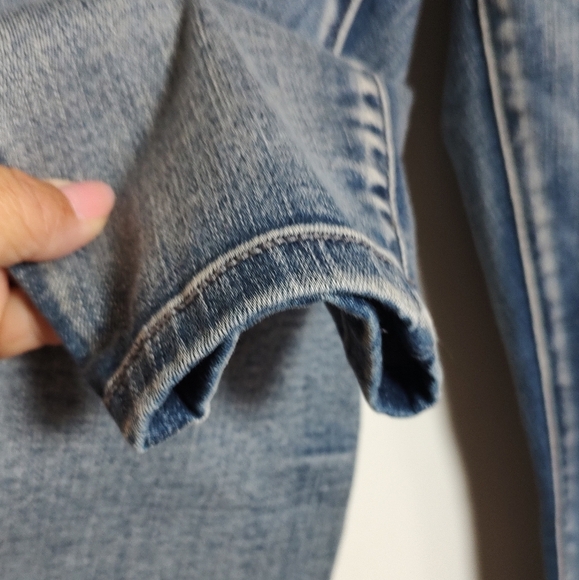 Judy Blue Classic Indigo Acid Wash Skinny Jeans - Picture 4 of 11